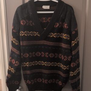 Sovrano Men's Black and Multicolor V-Neck Sweater